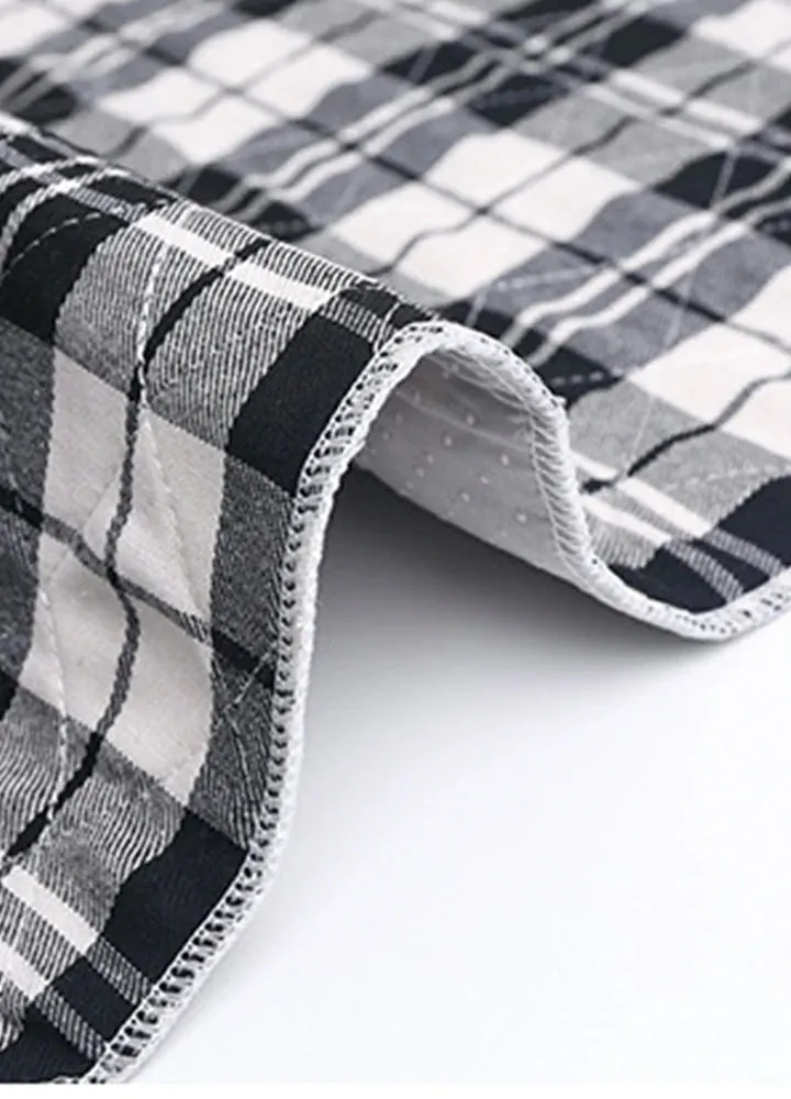 Dog's Washable PlaidPee Pads