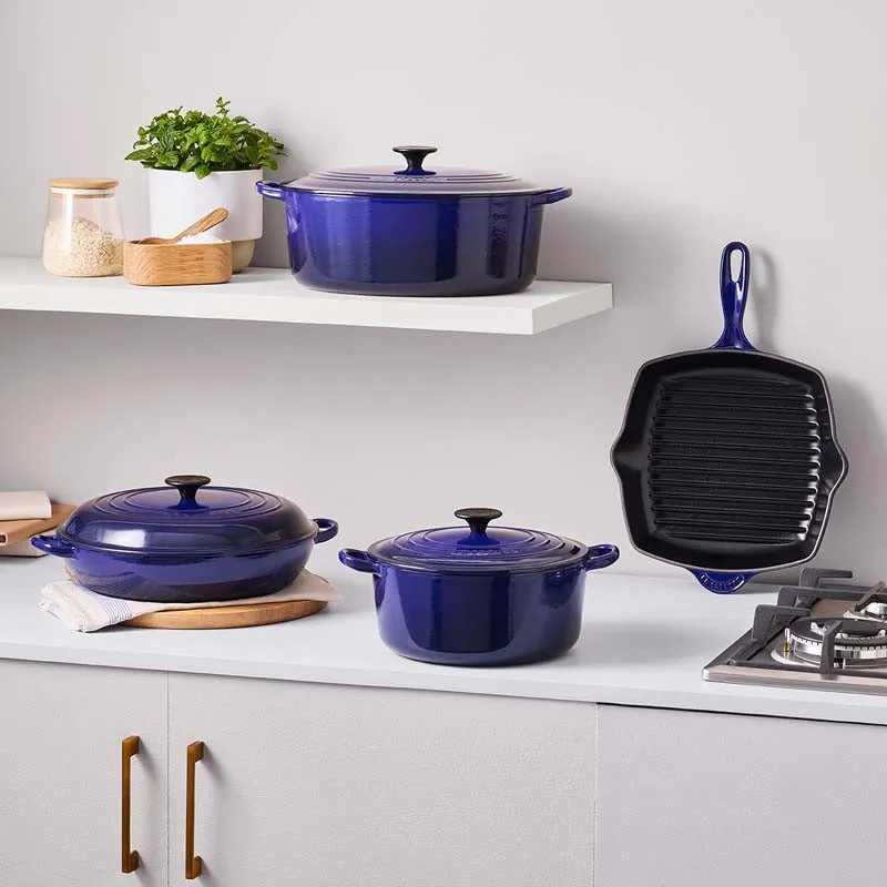 Le Creuset Signature Cast Iron Shallow Casserole